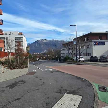 Le 540 - - Parking *